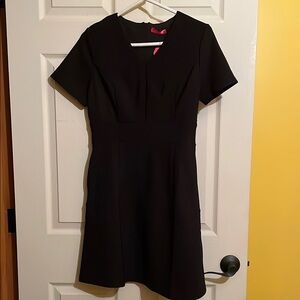 Elegant Black Short Sleeve Dress